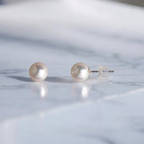 18K白金 8-8.5AAA級日本AKOYA 珍珠耳環