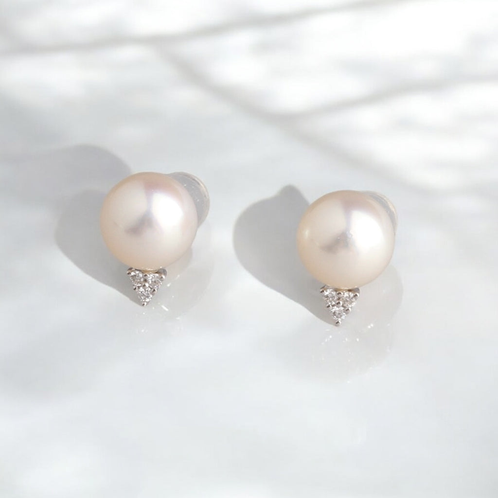 18K白金 日本8-8.5AKOYA 珍珠鑽石耳環 18K白金 日本8-8.5AKOYA 珍珠鑽石耳環