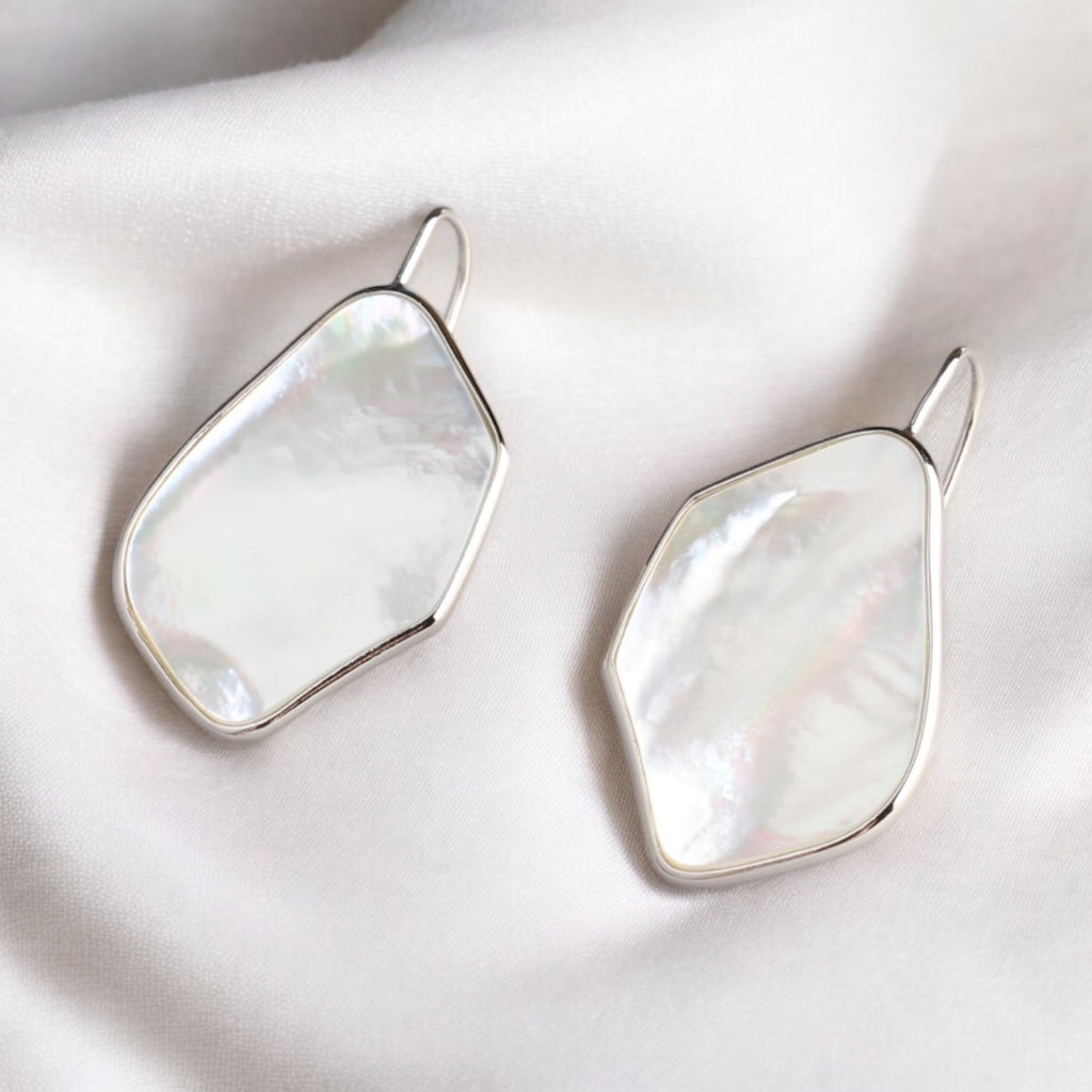 純銀925珍珠母貝耳環 純銀925珍珠母貝耳環