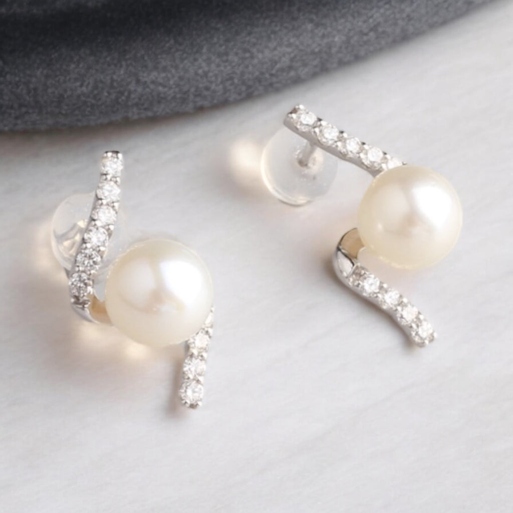 18K 白金7-7.5毫米AKOYA耳環 18K 白金7-7.5毫米AKOYA耳環