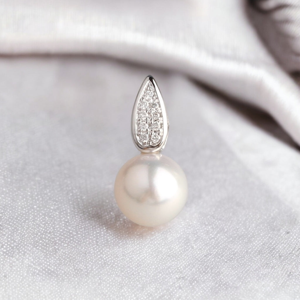 18K 白金8.5-9毫米AKOYA鑽石吊墜 18K 白金8.5-9毫米AKOYA鑽石吊墜