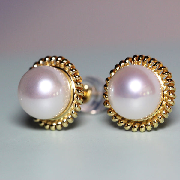 18K Yellow Gold Pearl Earrings